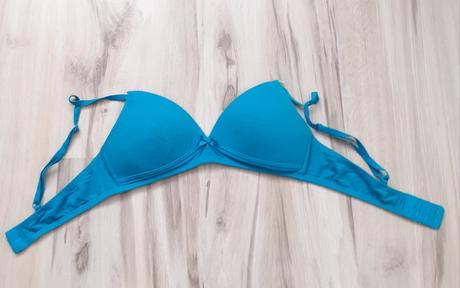 Podprsenka yigga č.146/152, yigga,146