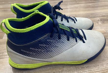 Kopačky(turfy) decathlon kipsta malé štuple, 38