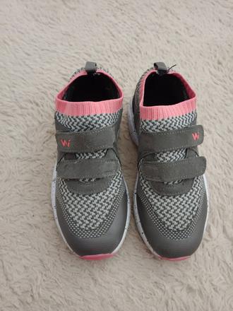 Ľahké tenisky veľk.32, 32