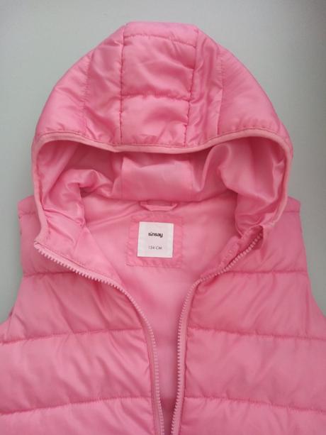 Vesta zateplená, sinsay,134