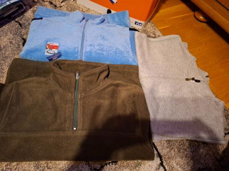 Balík oblečenia, 122–134