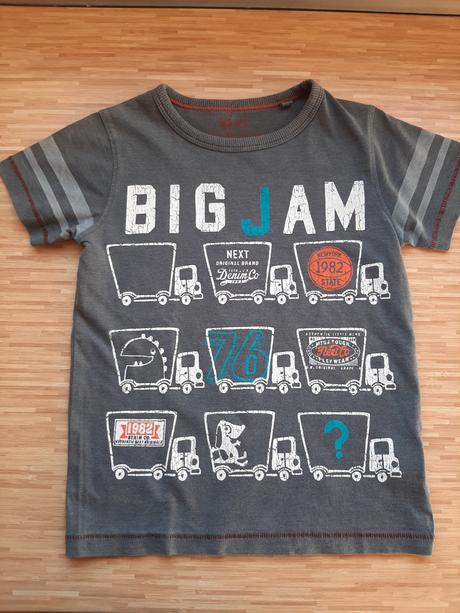 Autickove tricko, next,104