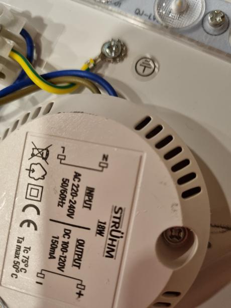 Štýlová led lampa- štvorec s hliníkovým rámom, 