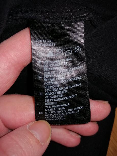 Čierne šaty s cvokmi, h&m,38