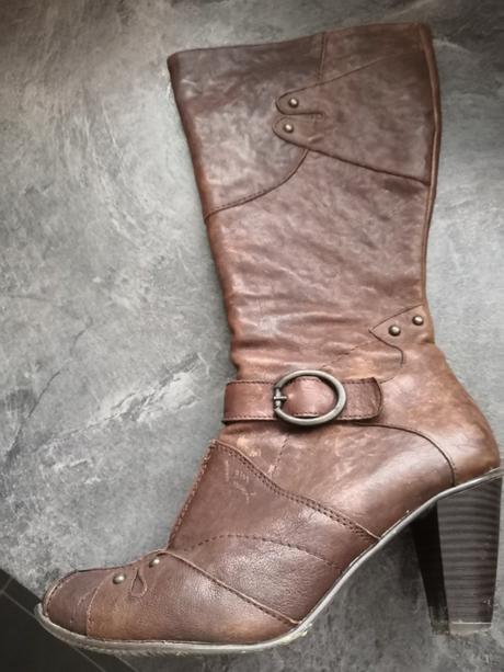 Kožené čižmy 2x obuté, 39