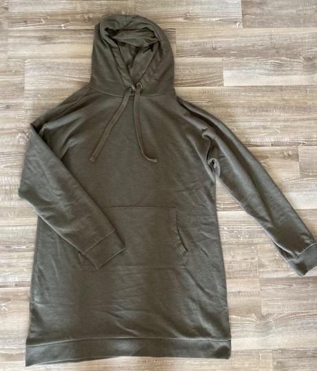 Krásna dlhšia  mikina, 40