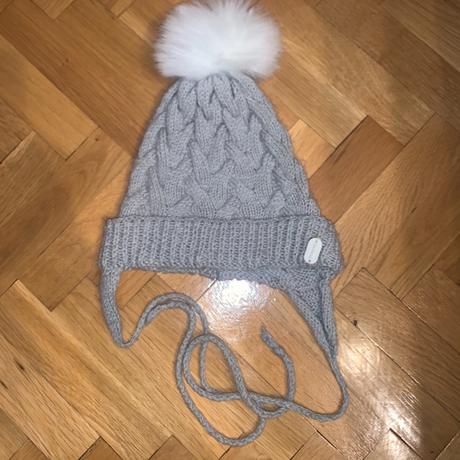 Šedá zimná čiapka, 110