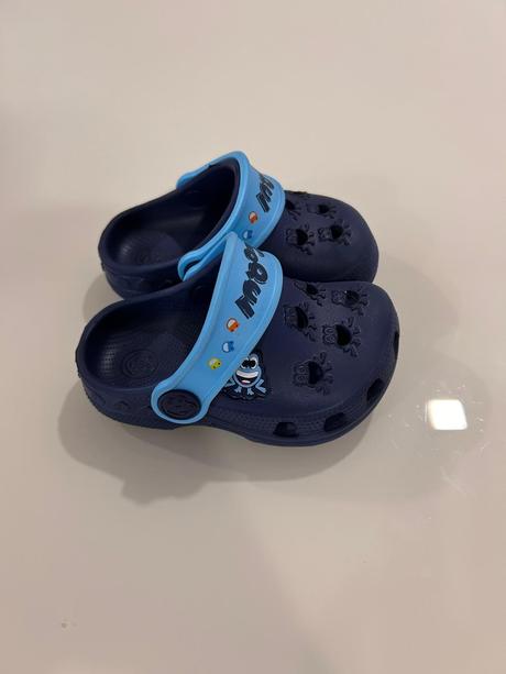 Šlapky, crocs,22