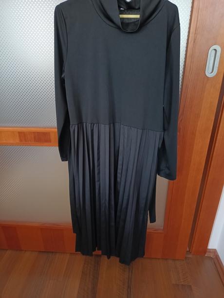 Plisované šaty l/xl, l