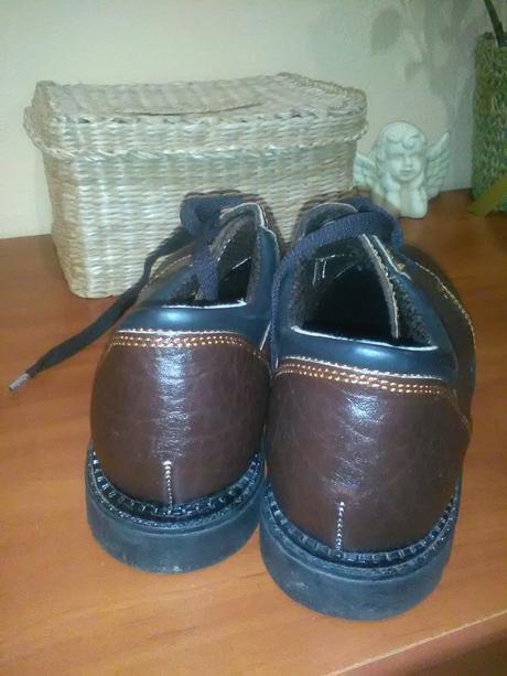 Topánky s poštou, 34