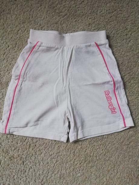 Biele kratasy, c&a,92