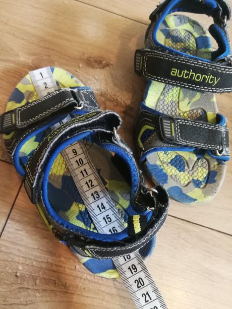 Sandále, authority,28