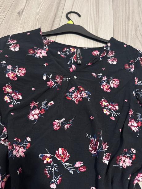 Kvetinová blúzka, xl