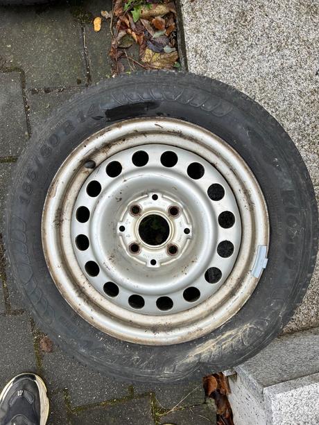 Pneumatiky kleber krisalp hp2 185/60 r14 82, 