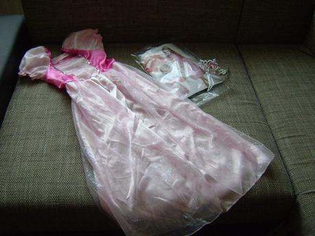 Karnevalové masky princezná a brušná tanečnica, 