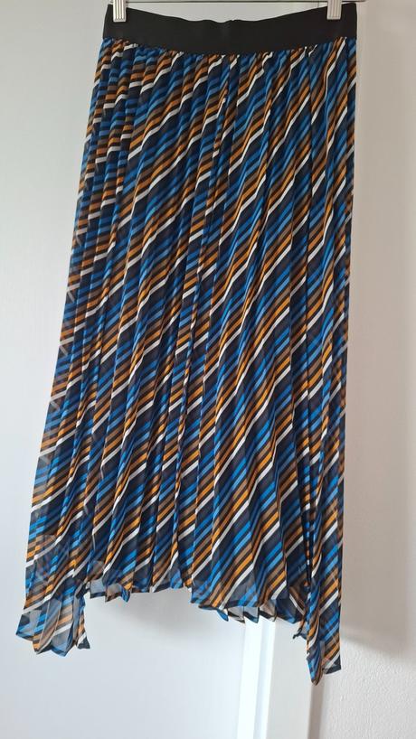 Plisovaná sukňa gestuz, s