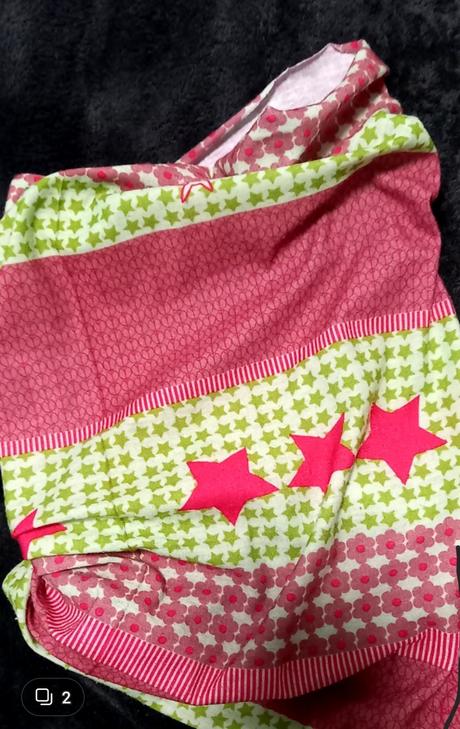 Nákrčník, authority