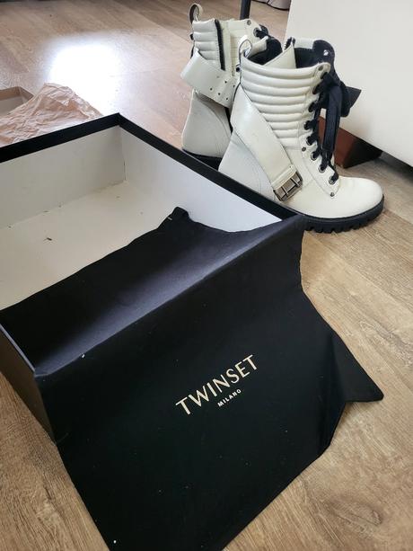 Predám krásne poltopánky značky twinset, 36