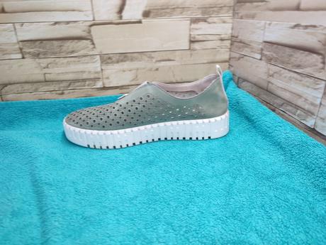 Rieker 38 - dámske kožené dierkované topánky, rieker,38