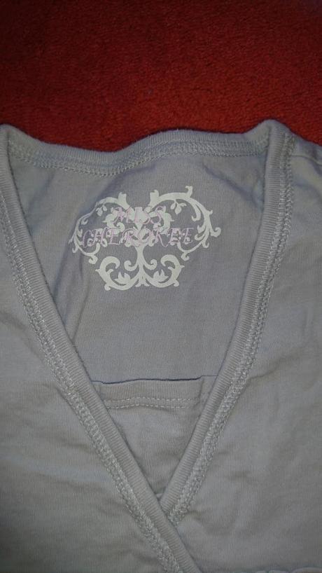 Dievcenske sive tricko, 116