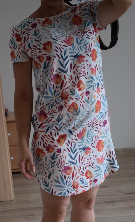 Dámske šaty s viazačkou - na objednávku, 38 / 40 / m