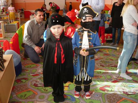 47c. netopier je k tomu aj maska na hlavu -4/6,