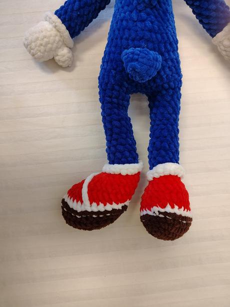 Zánovný veľký háčkovaný sonic, 54 cm, 