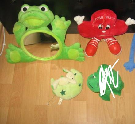 Plysaky zabka a ine, 