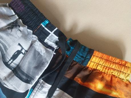 Kratasy plavky, c&a,134