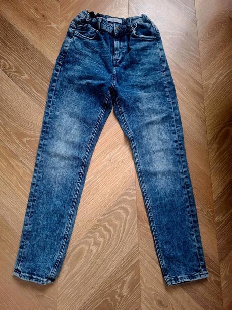 Chlapčenské rifle reserved č. 152, reserved,152