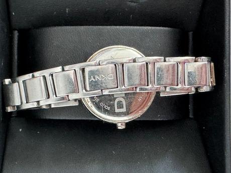 Dkny dánske hodinky, dkny