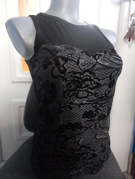 Elegantny top s/xs, s