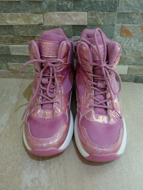 Tenisky prechodné, baťa,35