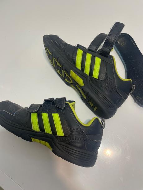 Botasky jar jesen 32, adidas,32