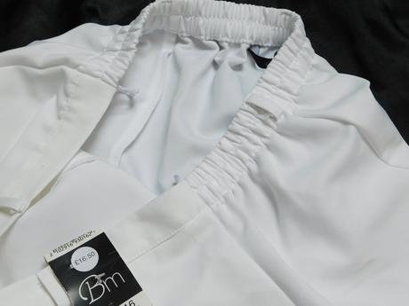 Pekna trendy elegantna sukna, 42