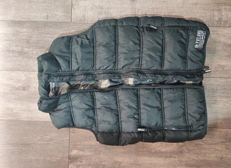 Chlapčenská vesta, takko,146