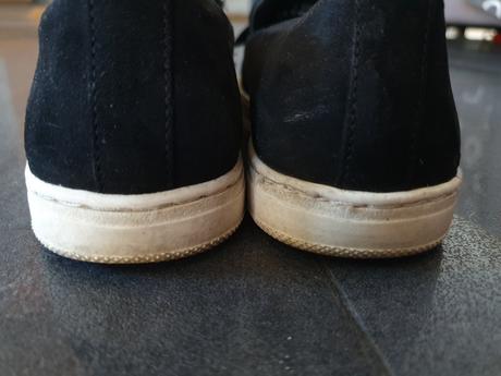 Čierne baleríny, graceland,34