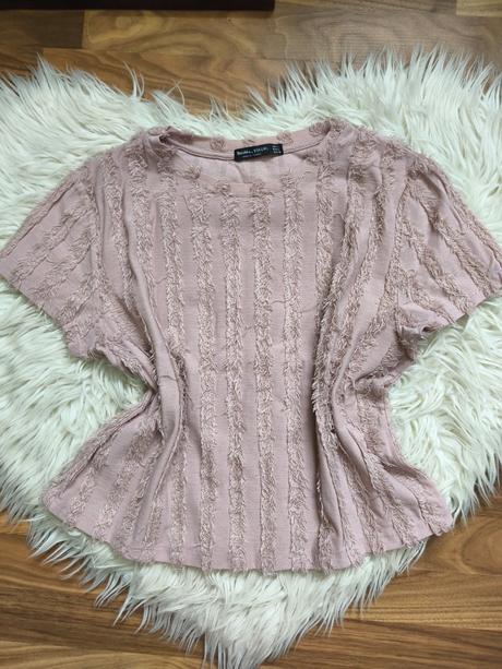 Dámske štýlové kratšie tričko, bershka,l