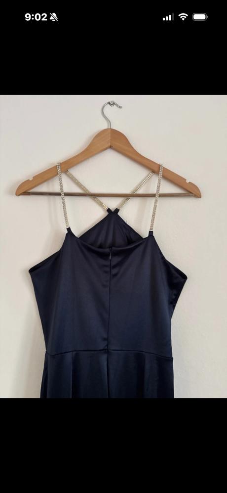 Nadherne luxusne saty, 38