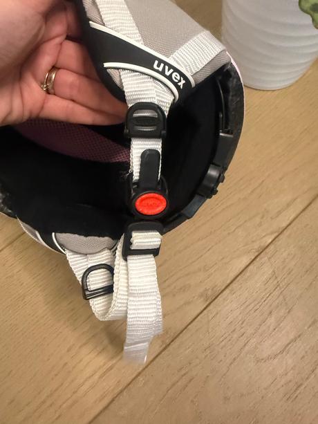 Lyžiarska prilba uvex airwing 2, uvex,xs