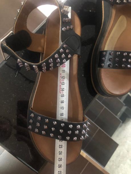 Inuovo kožené štýlové sandále, 40