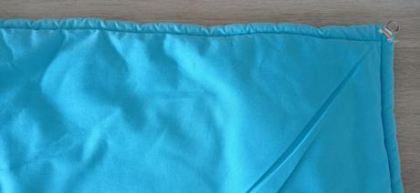 Zástena za posteľ,