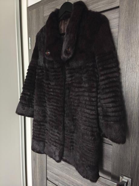 Luxusny pemiovy kozuch z norky, s