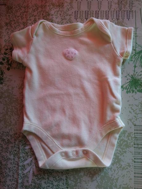 Žlté body so srdiečkom, m, 0-3 mes. 56-62 cm, 62