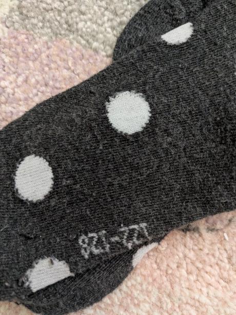 Pančuchy bodky, 122