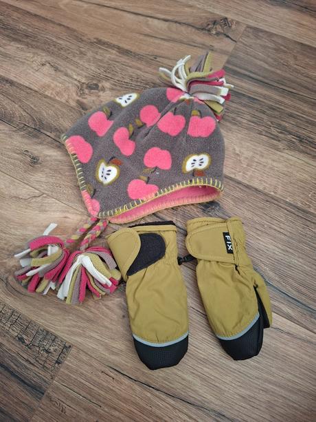 Ciapka a rukavice pre 1-2 rocne dieta, <50