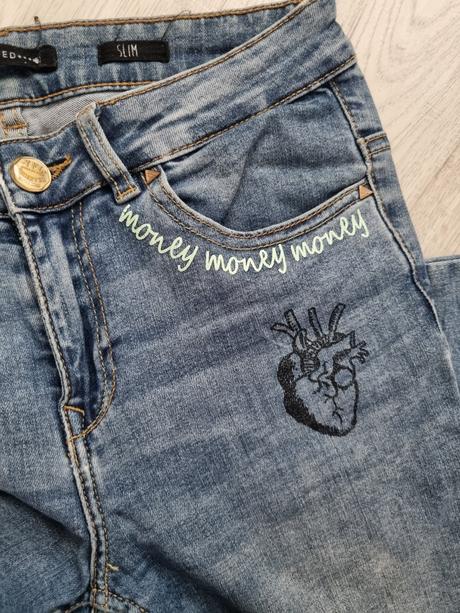 Svetlomodré džínsy s grafikou, denim,36