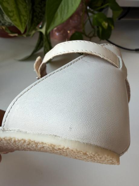 Shapen barefoot sandálky poppy white, veľkosť 40r, 37