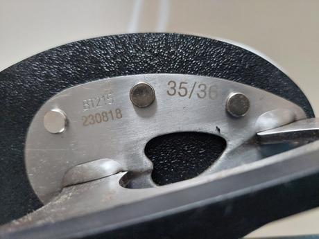 Oxelo - raz použité detské korčule na ľad, 35