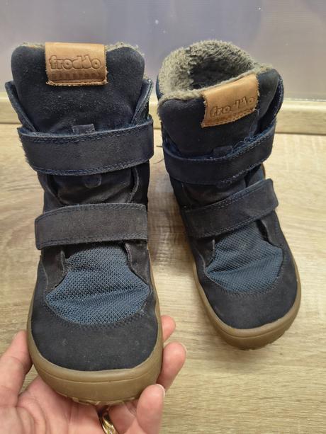 Barefoot froddo, froddo,34